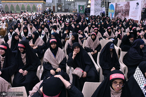 گردهمایی دانشجویان و طلاب بسیجی در حرم مطهر امام خمینی (س)