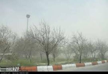 سرعت باد در تبریز به 42 کیلومتر رسید