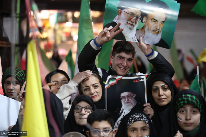 سی و نهمین شب اجتماع پرشور مردم در رباط کریم