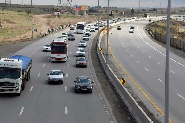 ترافیک در محورهای مازندران عادی است