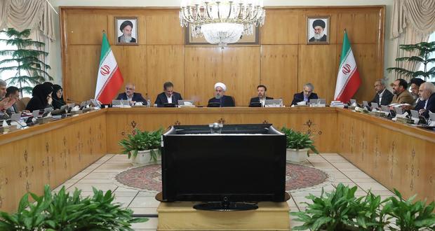 روحانی: صادرکنندگان امین کشور، سرداران عرصه مقابله با تحریم هستند