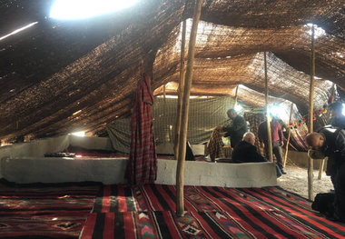 نون بافت و برپایی گوت(سیاه چادر ایل سنگسری) ثبت ملی شد
 گوت؛ بزرگترین سیاه چادر عشایر در جهان