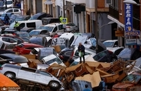 بهبود اوضاع اسپانیا یک سال پس از سیل مرگبار (8)