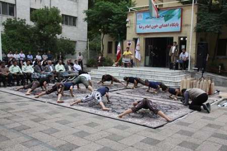 اهدای خون پهلوانان ورزش باستانی در مشهد