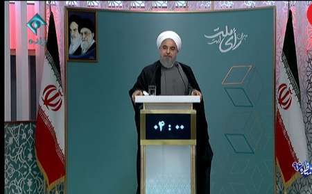 رویترز: حسن روحانی در مناظره آخر از اقدامات اقتصادی اش دفاع کرد