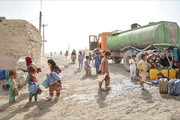 اکنون 70 درصد شهرستان خاش آب ندارد؛ 30 درصد مابقی هم آب غیر قابل شرب دارند/ مردم از آب معدنی استفاده می کنند/ سیستان و بلوچستان تنها با گذشت 20 روز از سال جدید با تنش آبی مواجه شده است