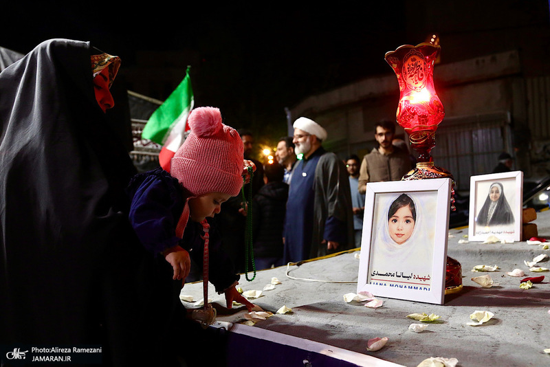 پنجاه و چهارمین شب اجتماع پر شور مردم در محله فرمانیه