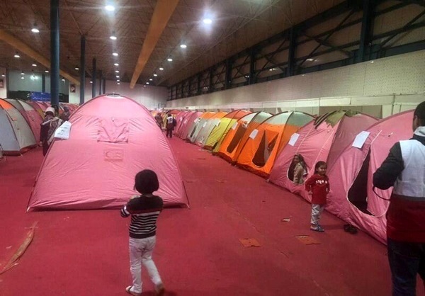 اسکان چادرهای اضطراری در ۵ نقطه از مسجدسلیمان