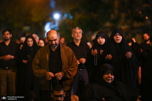 مراسم شب بیست و یکم ماه مبارک رمضان در حسینیه همدانیها