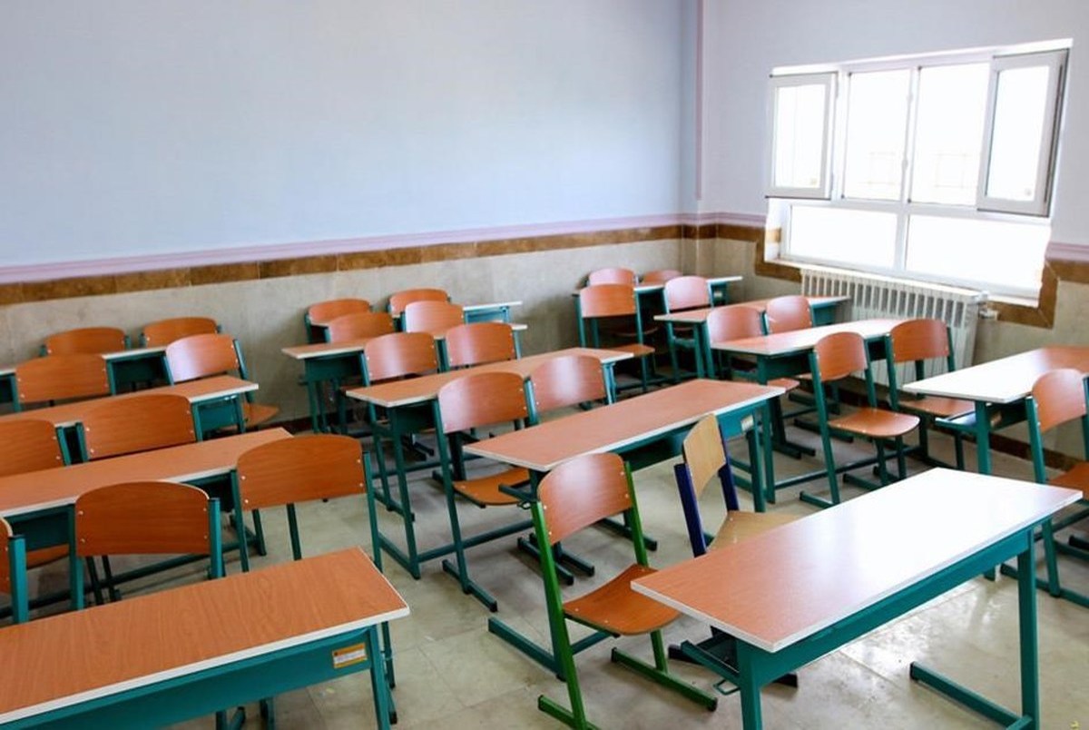 آخرین وضعیت کلاس های حضوری پس از بازگشایی مدارس/ با «دانش‌آموزان غایب» برخورد می شود؟