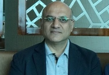 فتحی: درآمد استقلال از انتقال حسینی ۶۰۰ هزار دلار است
