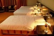 یکهزار و 990 تخت برای پذیرایی از مسافران نوروزی در لرستان وجود دارد