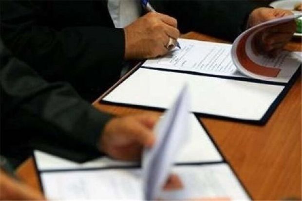 ۲ قرارداد پژوهشی در حوزه نفت با دانشگاه‌های خوزستان امضا شد