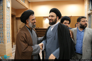 مراسم بزرگداشت والده آیت الله واعظ موسوی در بیت علامه طباطبایی قم