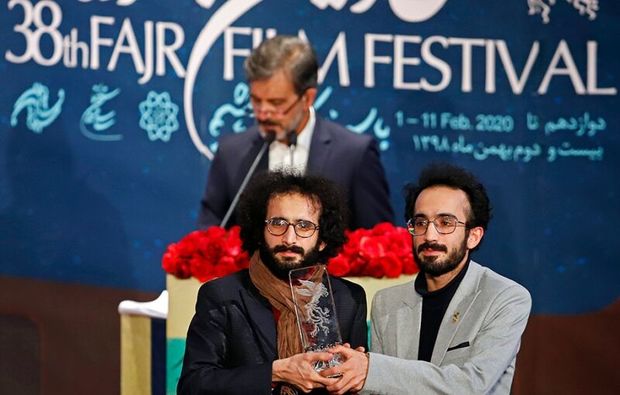 فیلم «پوست» برنده سیمرغ بلورین جشنواره فیلم فجر شد