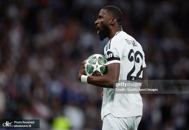 عکس و ویدیو| خطای بد در بازی رئال مادرید و آرسنال بدون کارت قرمز!