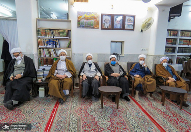 مراسم عزاداری و سوگواری ایام فاطمیه در دفتر آیت الله العظمی صانعی (ره)