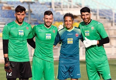 مربی و ۲ بازیکن پرسپولیس قراردادشان را ثبت کردند
