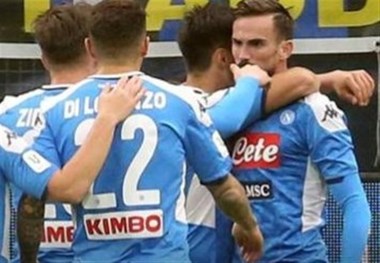 صعود ناپولی به رده پنجم با برد مقابل جنوا/ فیورنتینا به یک امتیاز قناعت کرد
