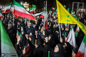 چهل و یکمین شب اجتماع پر شور مردم در شهرک ولیعصر (عج)