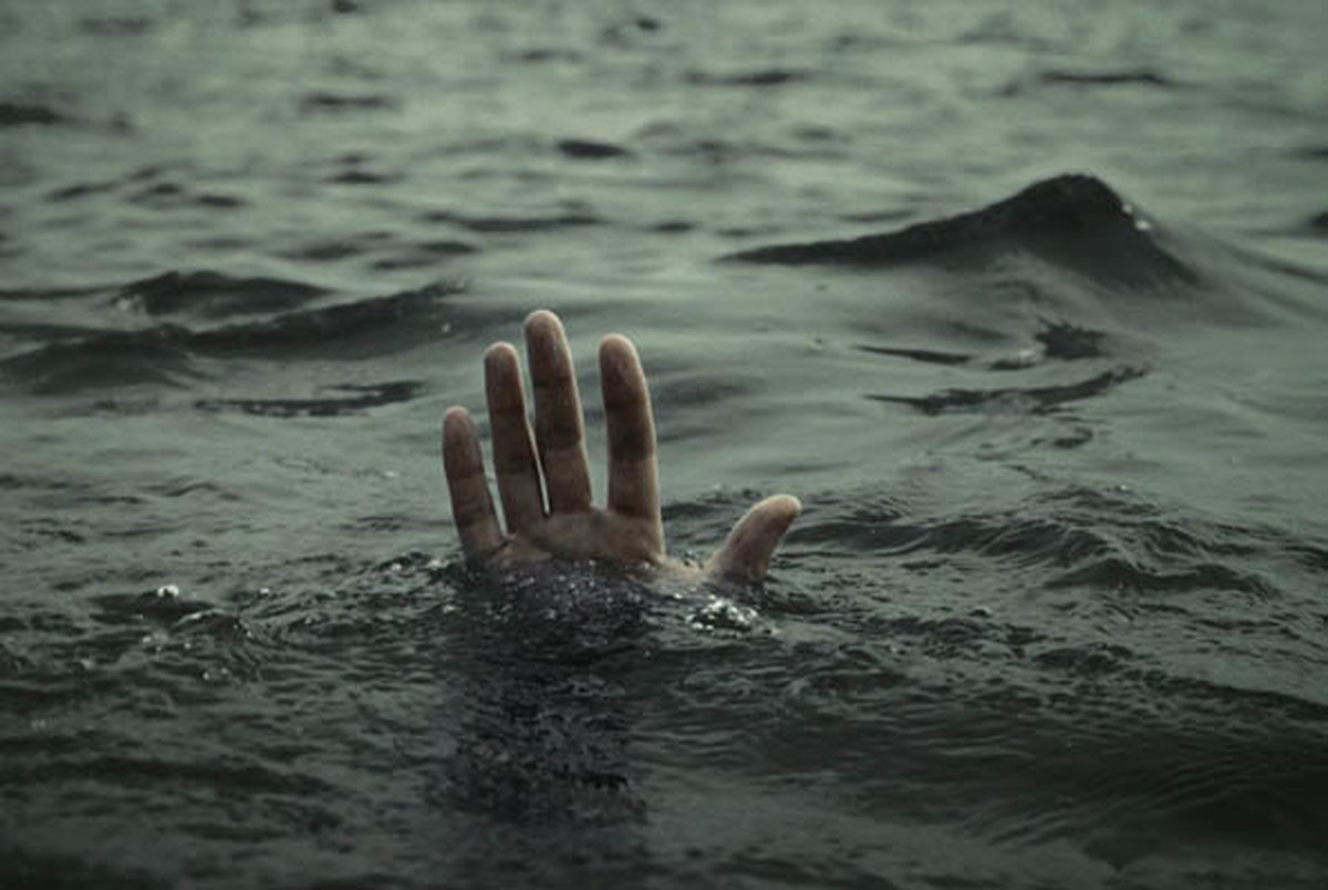 غرق شدن یک فرد در رودخانه قم