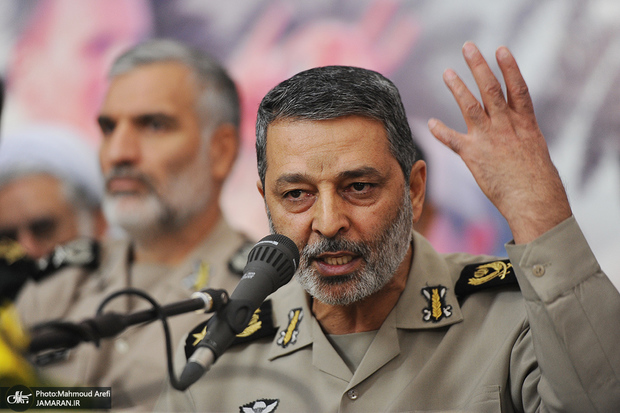 فرمانده کل ارتش: ارتش ایران کم هزینه‌ترین ارتش در بین همه ارتش‌های جهان است