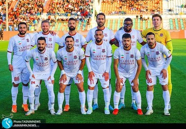 خداحافظی احساسی دروازه بان برزیلی با هواداران نساجی