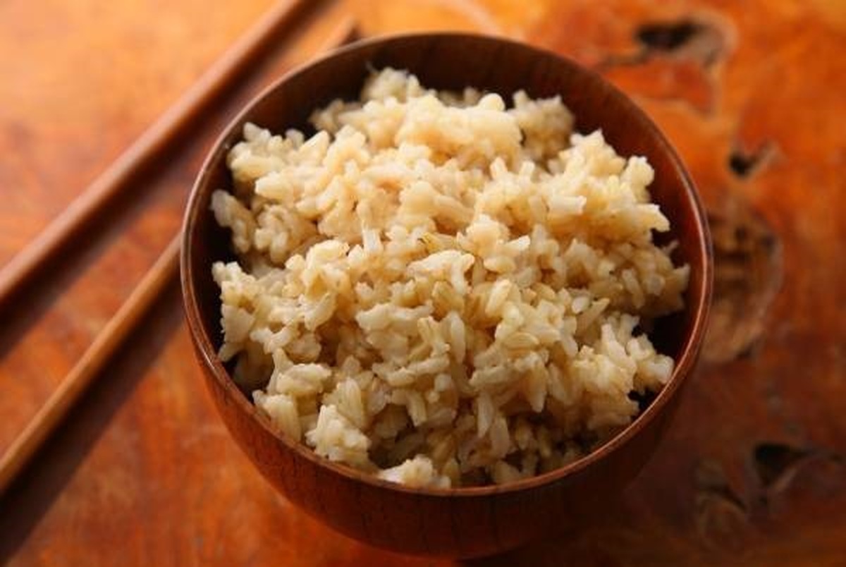 با مزایا و معایب برنج قهوه‌ای آشنا شوید
