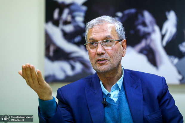 ربیعی:  اگر تعهدات برجامی اجرا شود ایران از گام سوم صرف نظر میکند 