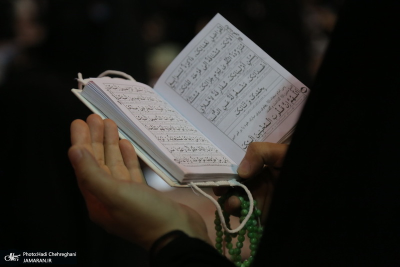 عزاداری شب عاشورای حسینی(ع) در حرم مطهر حضرت معصومه(س)