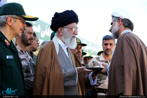 مراسم دانش‌آموختگی دانشجویان دانشگاه امام حسین(ع) با حضور فرمانده کل قوا 
