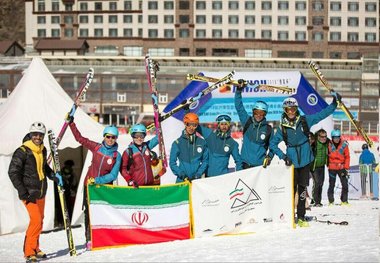 کسب دو مدال نقره و سه برنز دیگر برای تیم ملی کوه‌نوردی با اسکی ایران در آسیا
