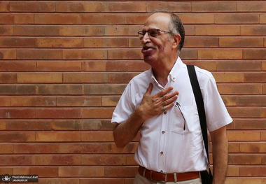 کامبیز نوروزی: قانون «تشدید مجازات جاسوسی» متوجه نشده جاسوسی چیست!/ فعالیت جاسوس‌ها ناشی از فقدان قانون نیست/ جریان تندرو هیچ حرف اثباتی ندارد/ شبکه ۱۲ تلویزیون اسرائیل کمتر از ایران اینترنشنال به نفع اسرائیل کار می‌کند!