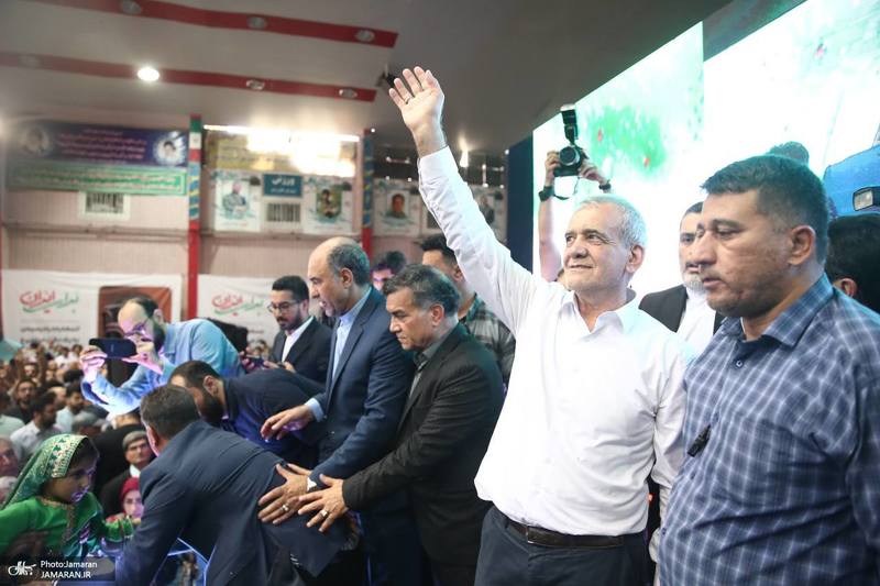 سفر انتخاباتی مسعود پزشکیان به مشهد مقدس