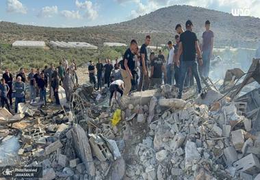 اسرائیل به انبار کشاورزی فلسطینی ها حمله کرد + عکس ها