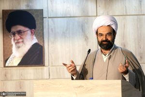 مراسم گرامیداشت شهید بهشتی و یارانش در پژوهشکده امام خمینی (س) و انقلاب اسلامی