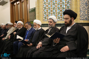 مراسم ترحیم مادر یکی از کارکنان موسسه تنظیم و نشر آثار امام خمینی(س)