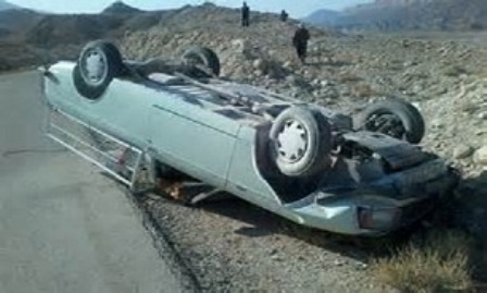 واژگونی خودرو در مسیر فسا - شیراز جان راننده آن را گرفت