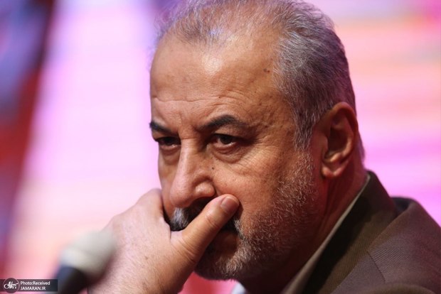 درویش فعلا در پرسپولیس ماندنی شد