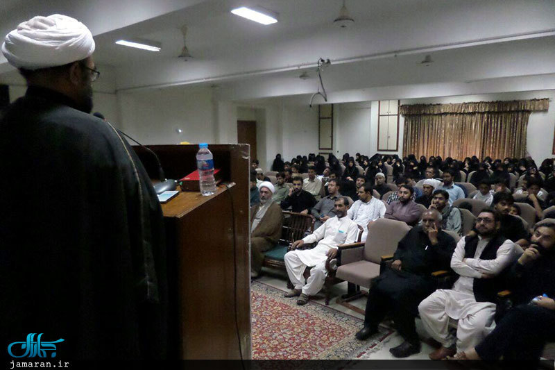 مراسم بزرگداشت آیت الله العظمی حسین راستی کاشانی(ره) در دانشگاه امام خمینی(س) کراچی