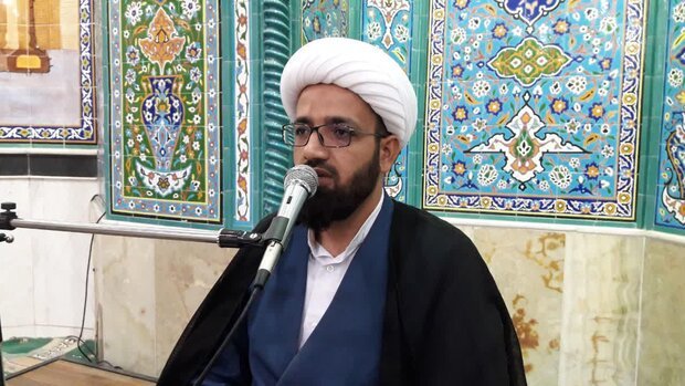 جمهوری اسلامی توسط جبهه نفاق با تمام حربه تهدید می شود