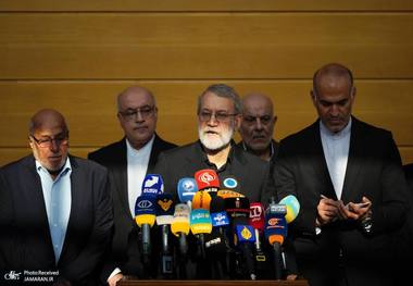 لاریجانی در بیروت: در همهٔ شرایط در کنار مردم عزیز لبنان خواهیم بود/ ملاقات‌هایی با رئیس جمهور، نخست وزیر، و رئیس مجلس و دیگر شخصیت های سیاسی خواهم داشت