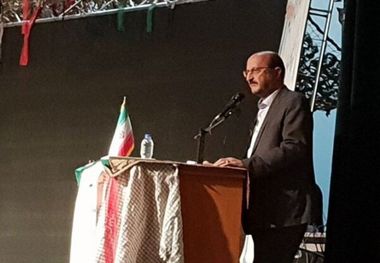 مدیران باید فاصله خود را شهیدان رجایی و باهنر باید کاهش دهند