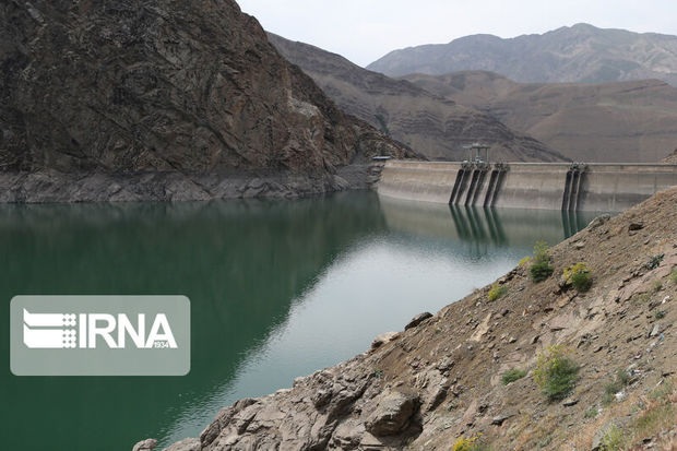 حجم آب پشت سدهای آذربایجان‌غربی ۱۲ درصد کمتر از سال گذشته