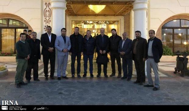 سرمربی تیم ملی والیبال ایران میهمان ویژه بازی تیم های بانک سرمایه وکاله درآمل