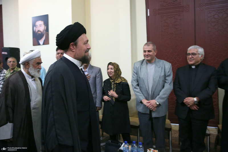تجدید میثاق رهبران و پیروان ادیان الهی با آرمان‌های حضرت امام (س) 2