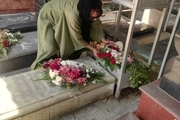 حضور خانم سفیر بولیوی در بهشت زهرا و تقدیم گل به شهدا + عکس
