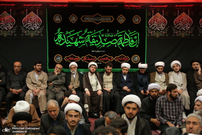 حضور سید حسن خمینی در مدرسه علمیه آیت الله العظمی خوانساری(ره)