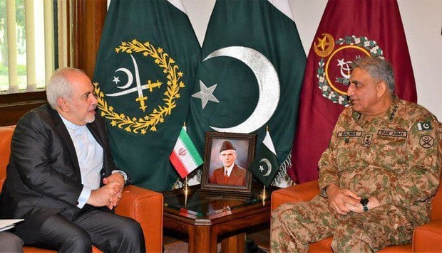  دیدار ظریف با فرمانده ارتش پاکستان در اسلام آباد 