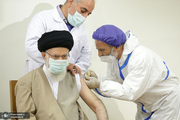 رهبر انقلاب واکسن ایرانی کرونا را دریافت کرد
